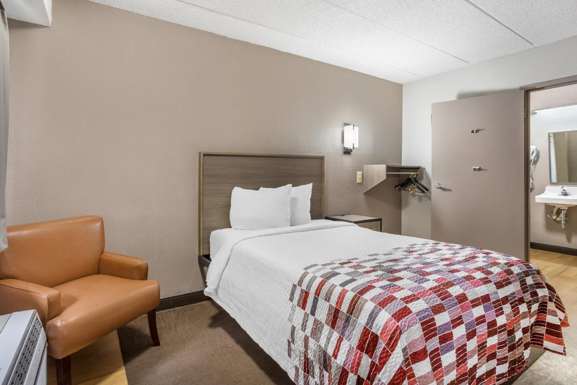 Red Roof Inn Tinton Falls-Jersey Shore Dış mekan fotoğraf